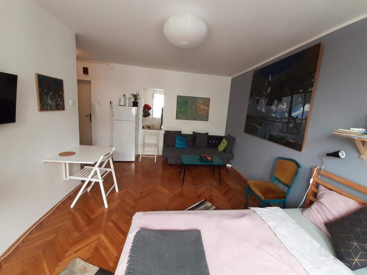 Atelier 22 Belgrado Exterior foto